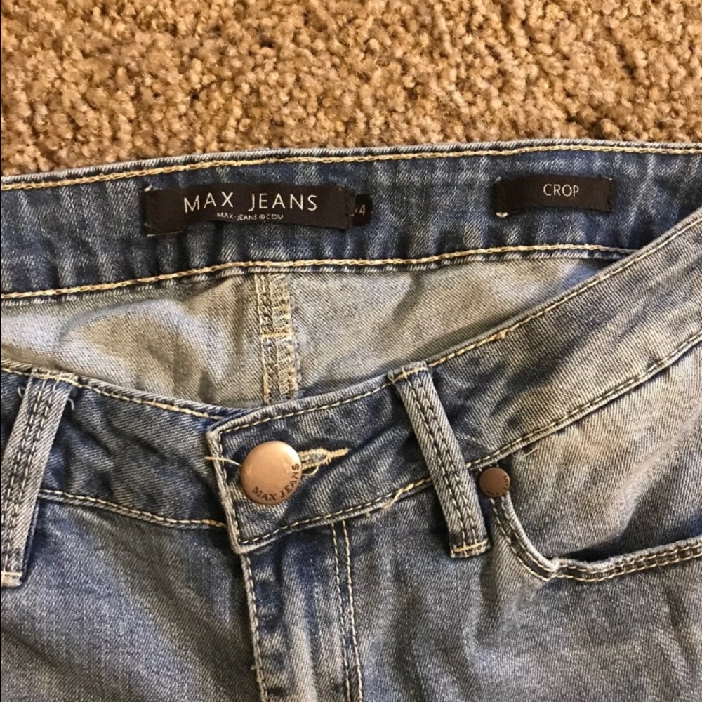 Girlfriend jeans